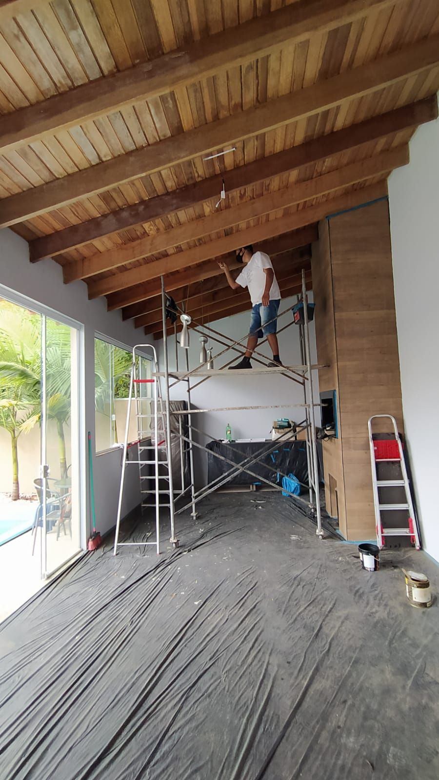 Aplicação de verniz em forro 🎨🖌️ — foto 1