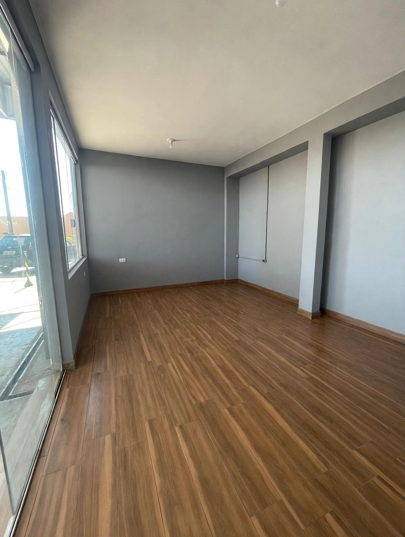 Pintura sala comercial — foto 2