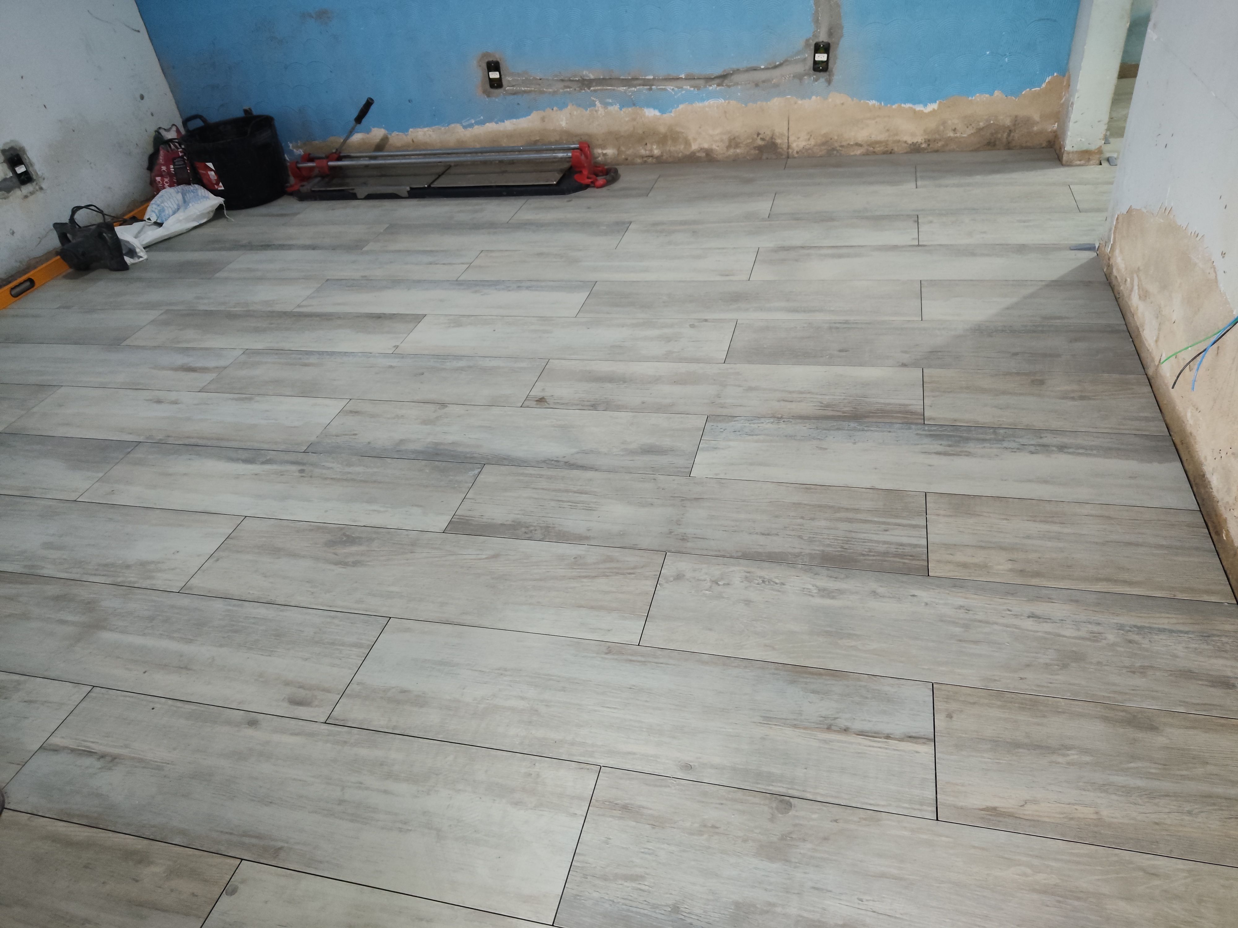 Assentamento de pisos e azulejos — foto 2