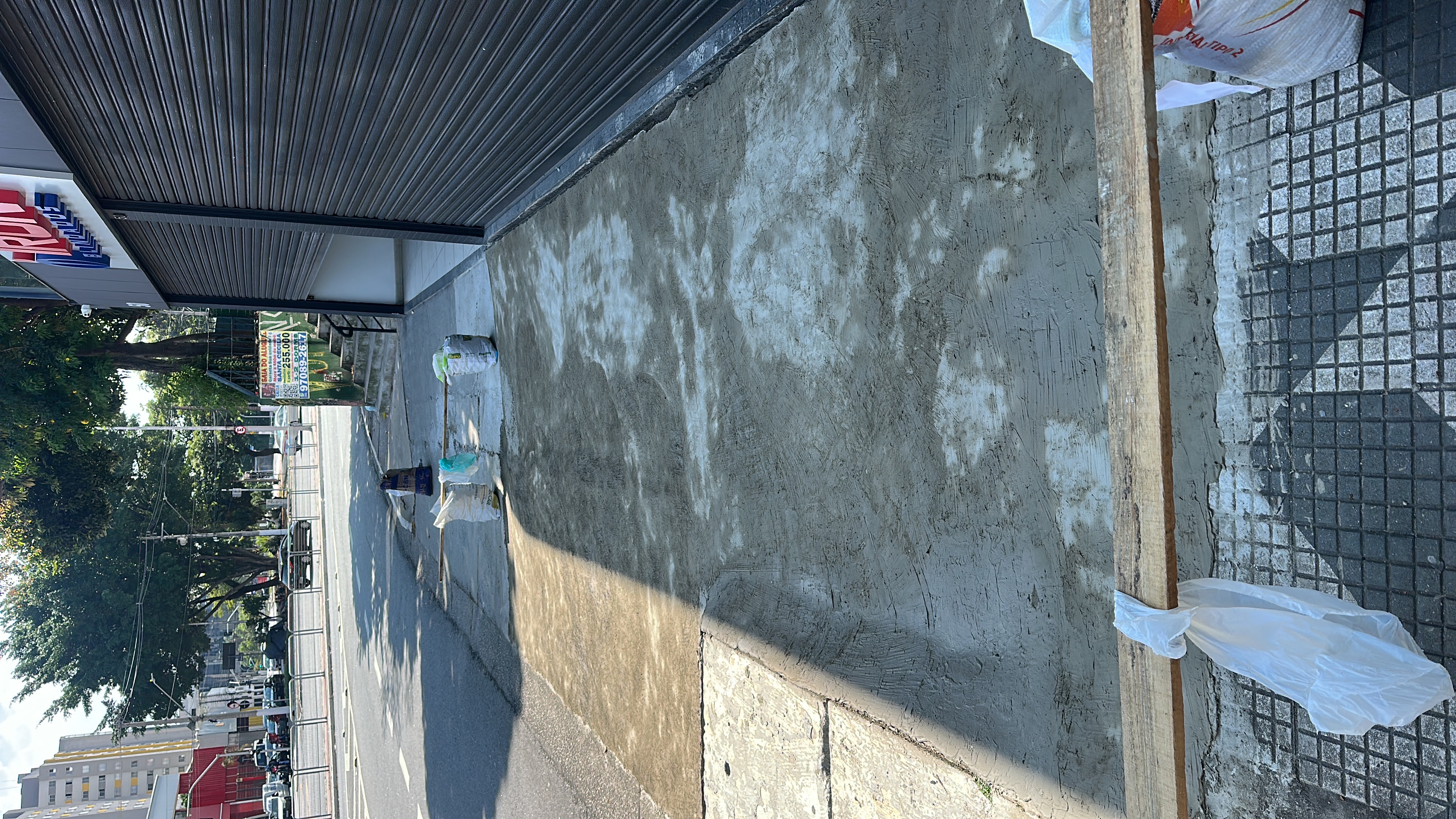 Manutenção em calçada Airon Blindadira — foto 7