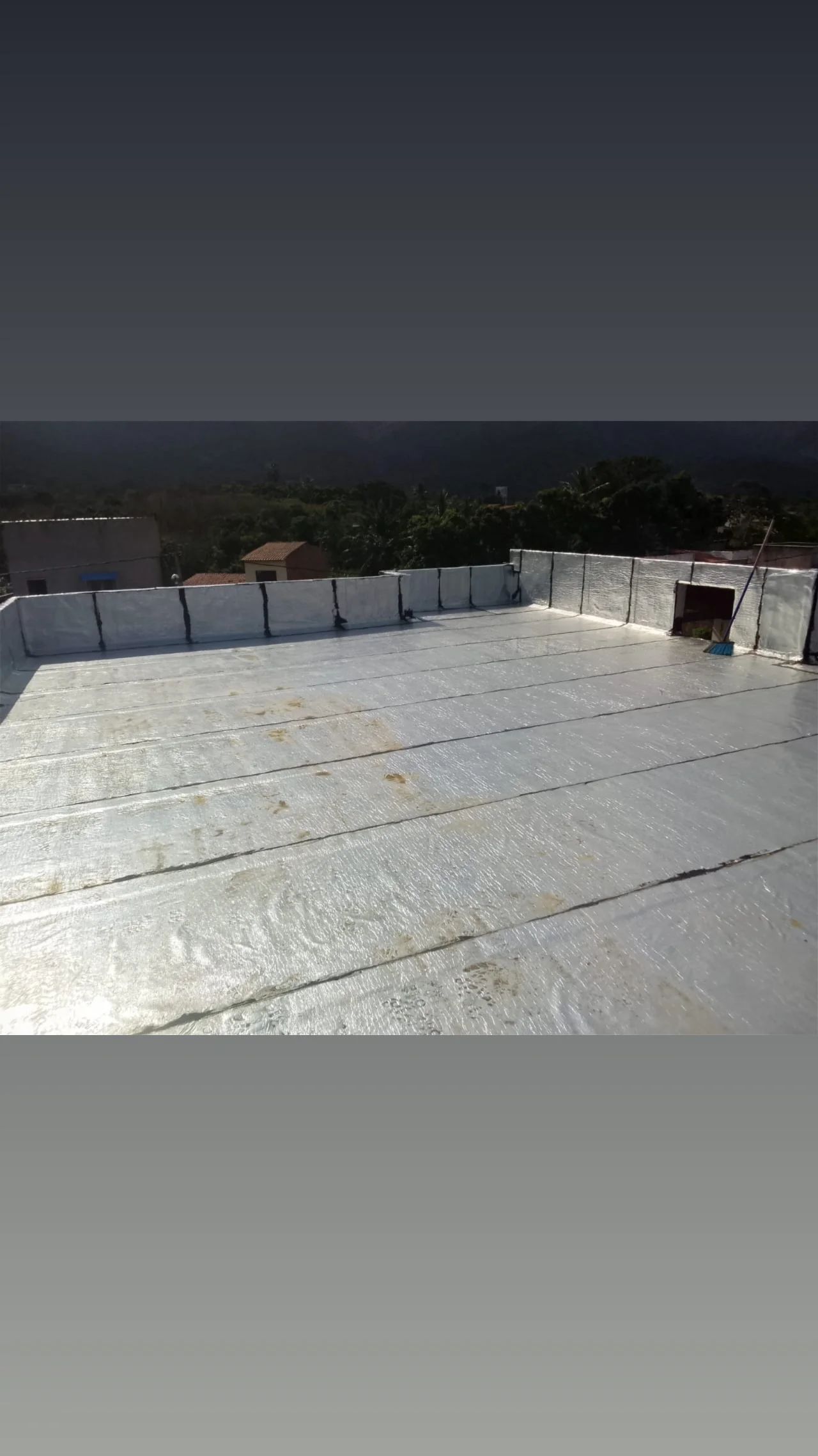 Aplicação de manta Asfaltica — foto 1
