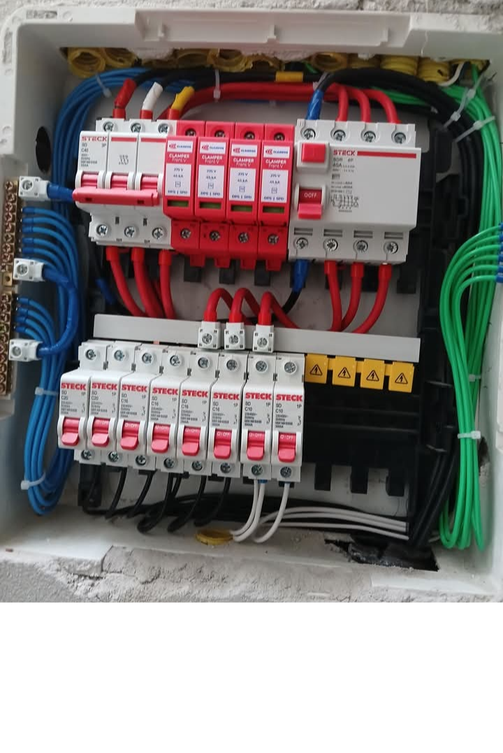 Implantação de quadro de distribuição — foto 1