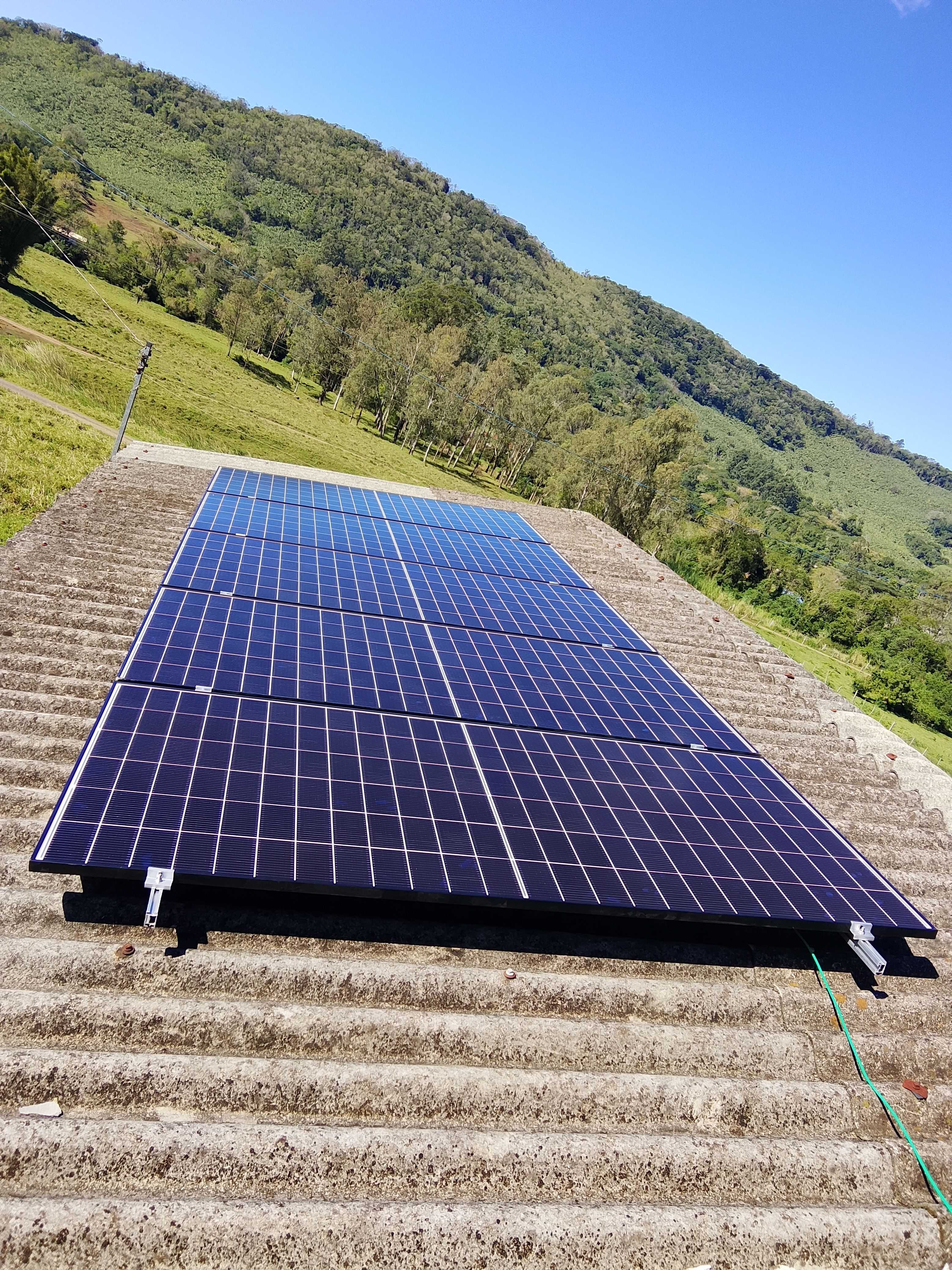 Instalação de painéis solares — foto 5