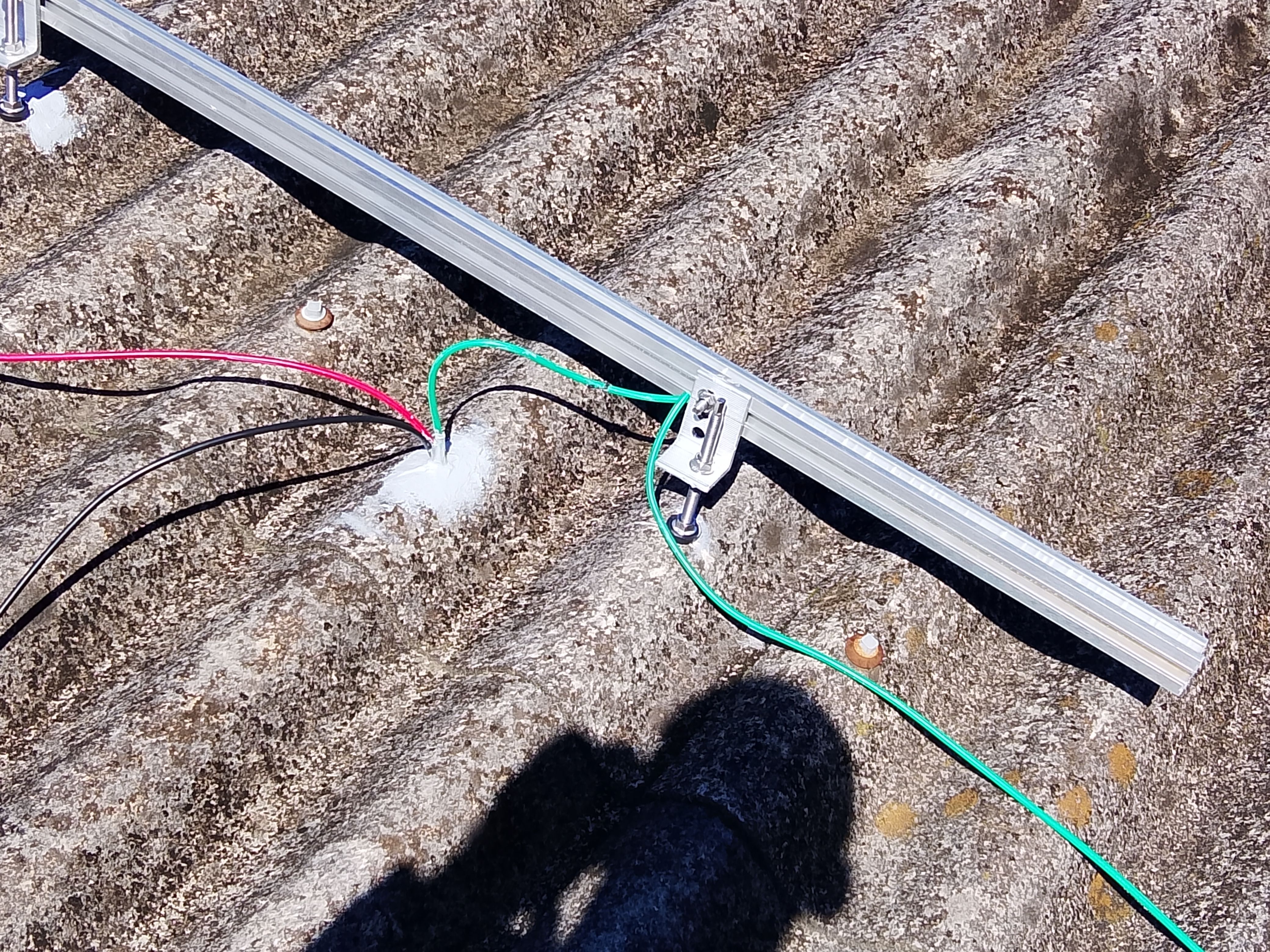 Instalação de painéis solares — foto 2
