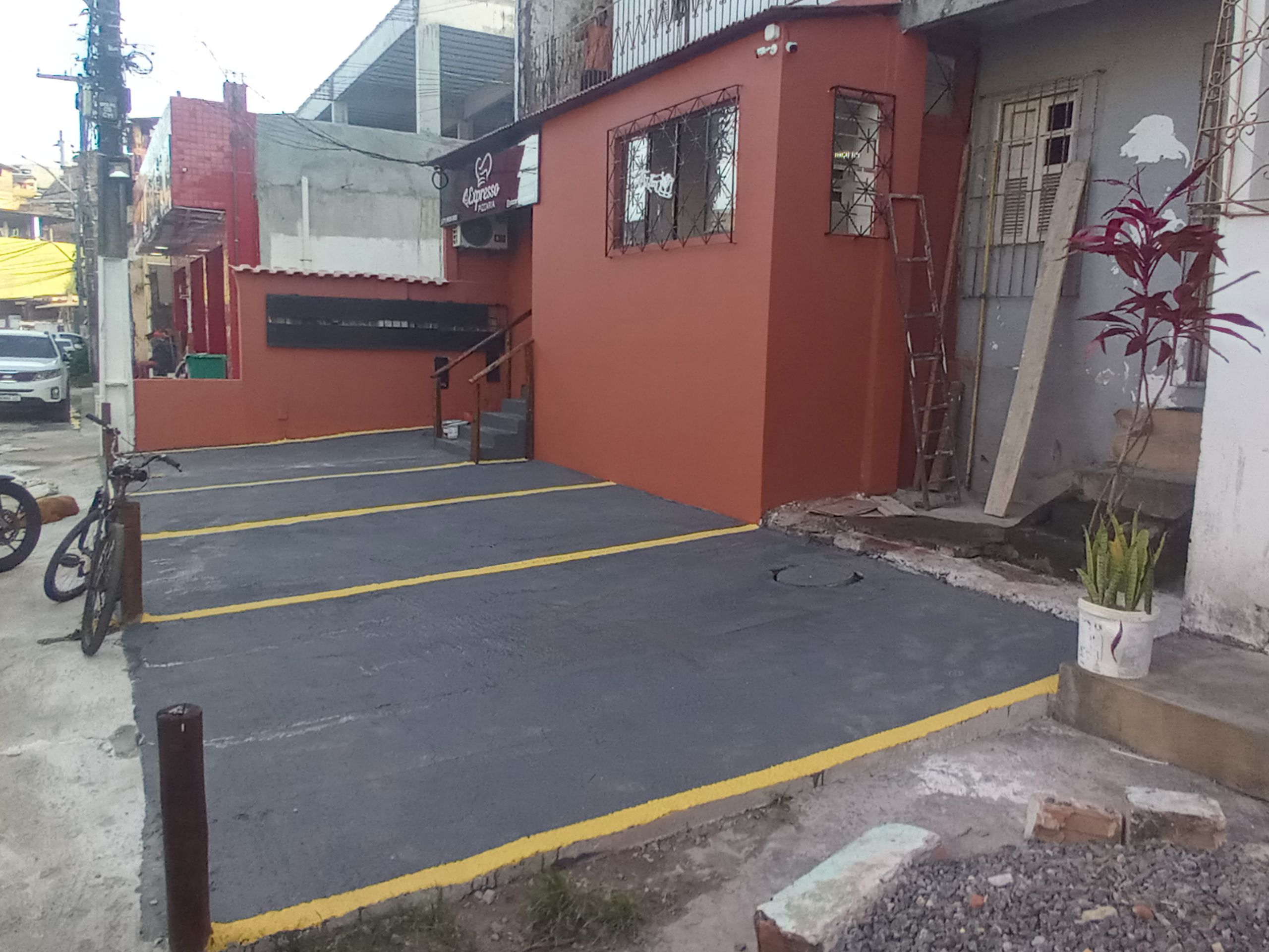 pintura em pizzaria — foto 1