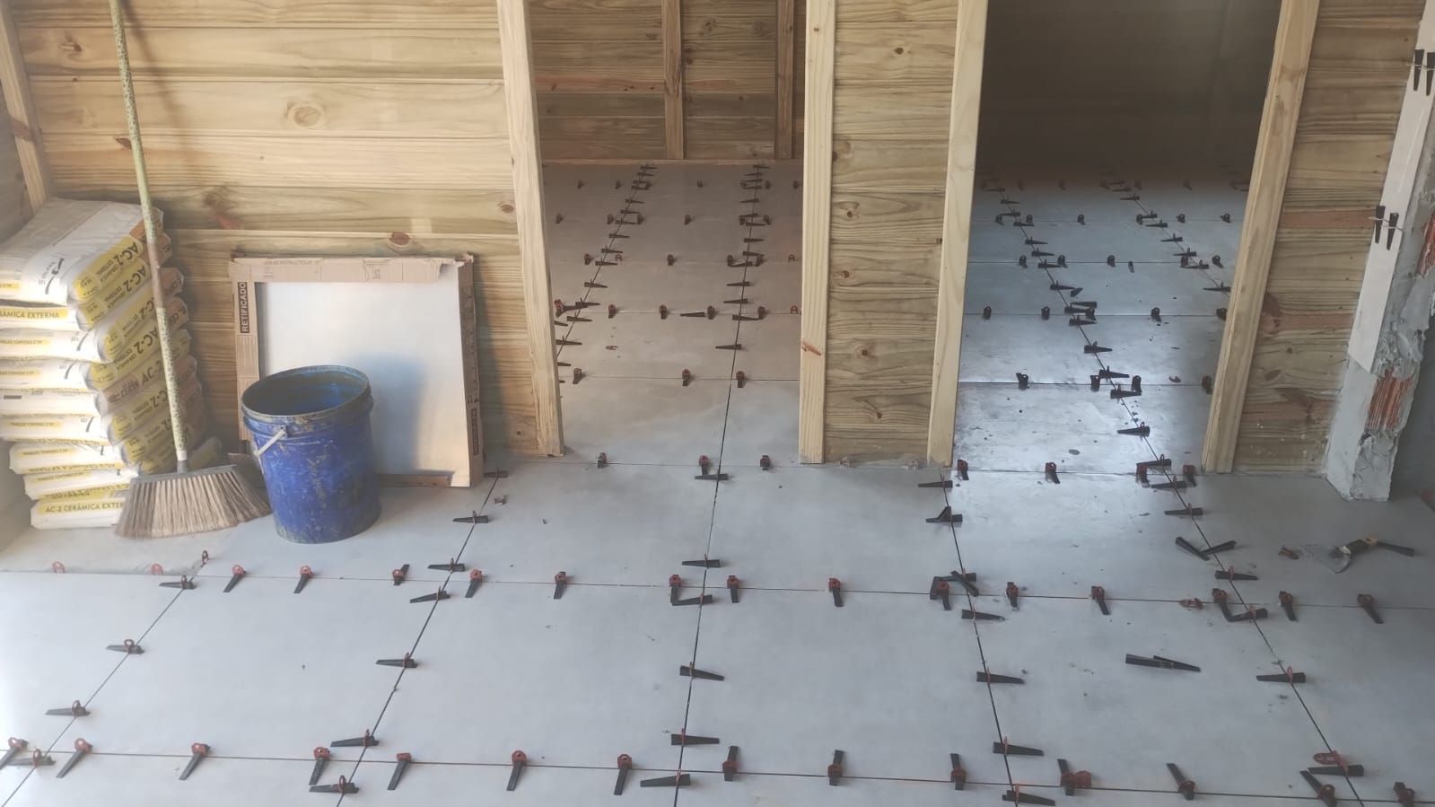 Colocação ,telhados e pinturas — foto 1