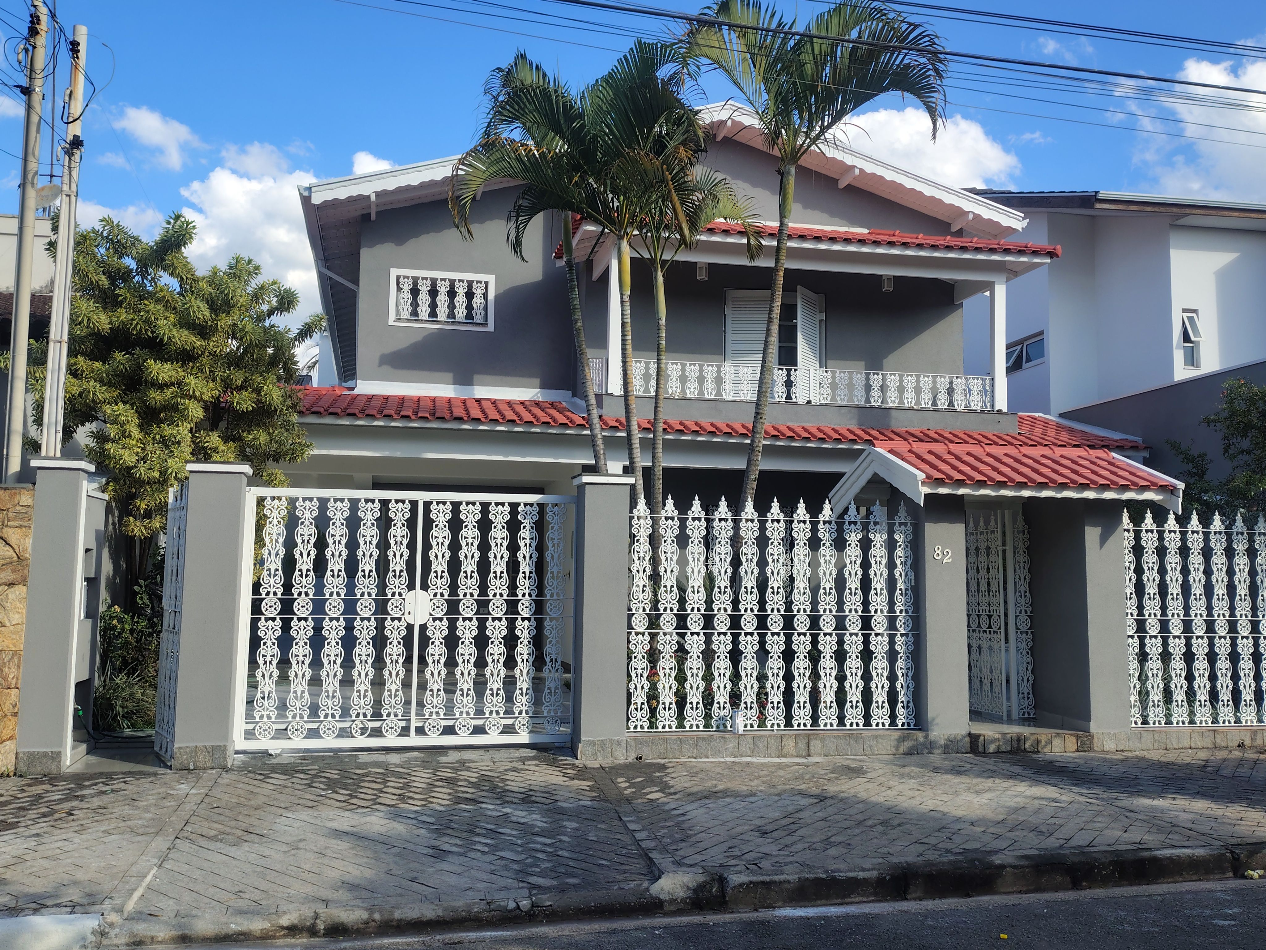 Textura cristalina + pintura de forro + grades e portão — foto 1
