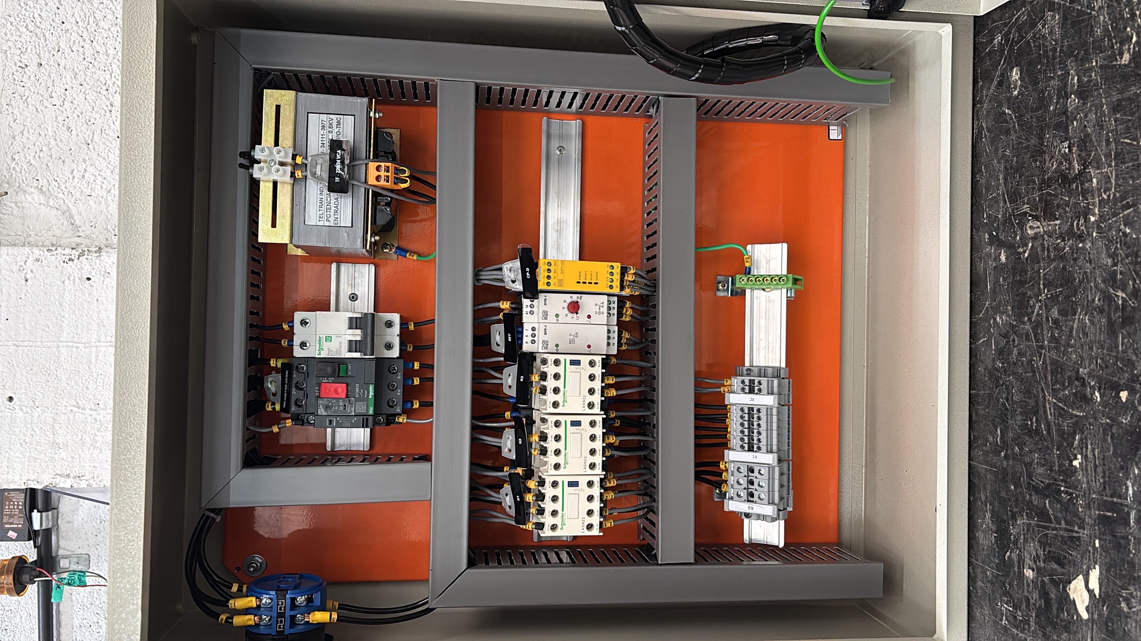 Quadro para Compressor 10CV-220V+PE — foto 4