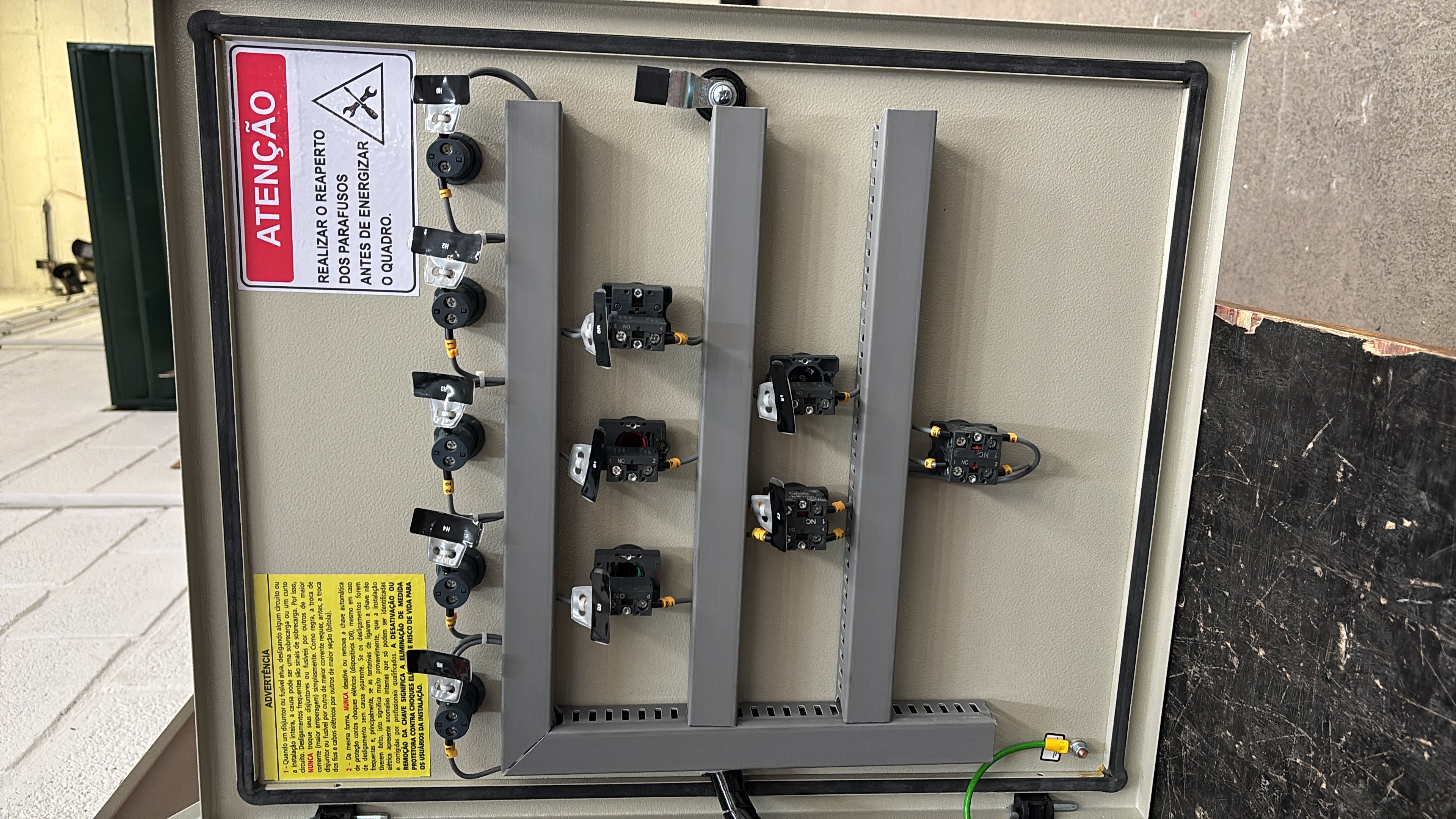 Quadro para Compressor 10CV-220V+PE — foto 3