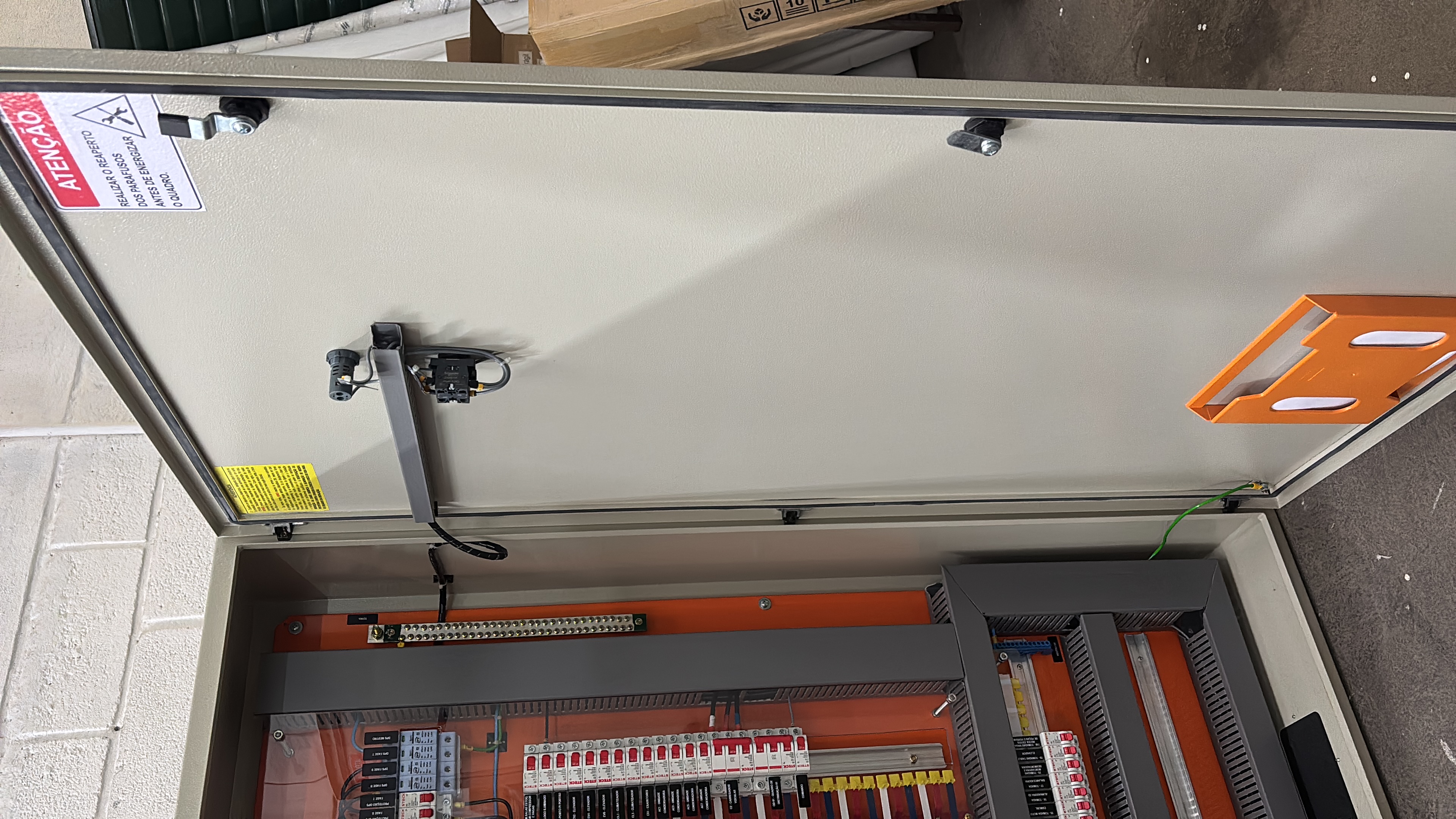QDC 380/220V-N+PE — foto 4